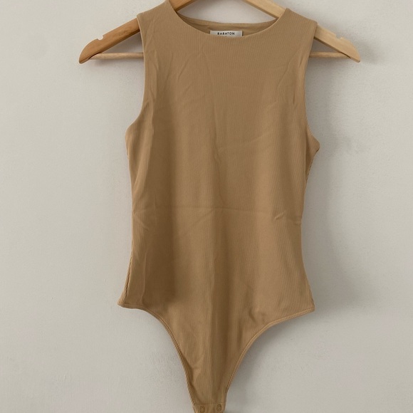 Aritzia Tops Aritzia Bodysuit Poshmark